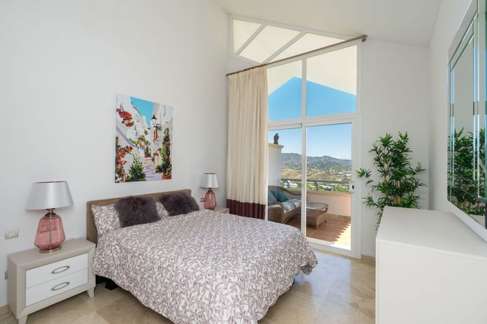 Image No.7-3 Bed Penthouse for sale