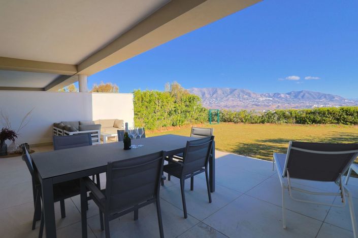 Image No.25-2 Bed Apartment for sale