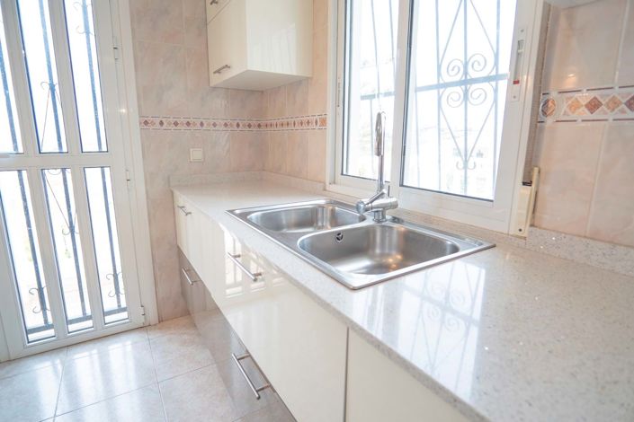 Image No.20-4 Bed Villa for sale