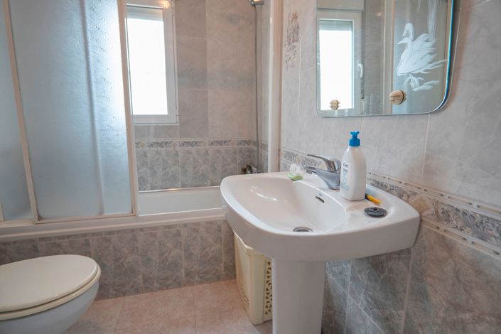 Image No.27-4 Bed Villa for sale