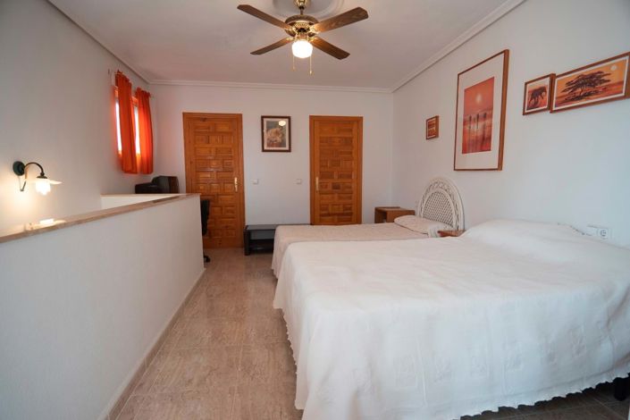 Image No.36-4 Bed Villa for sale