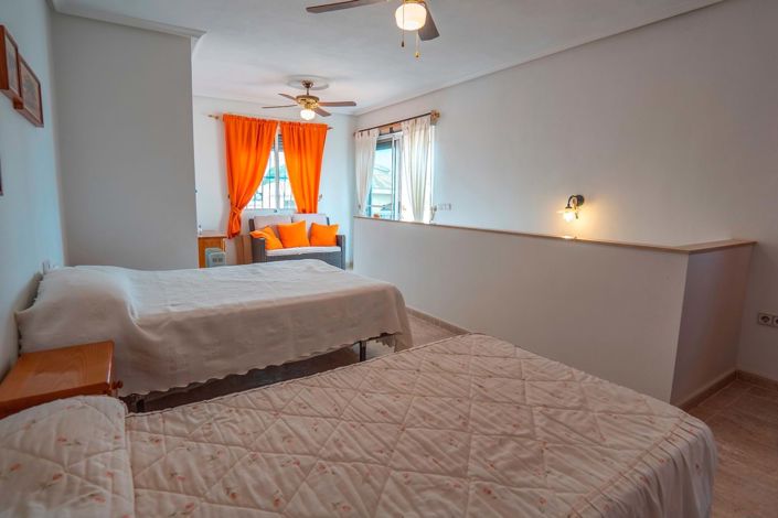 Image No.38-4 Bed Villa for sale