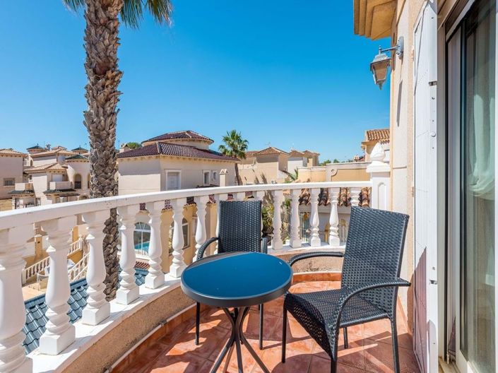 Image No.23-Villa de 5 chambres à vendre à Alicante