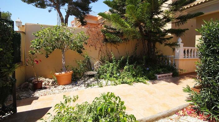 Image No.3-4 Bed Villa for sale