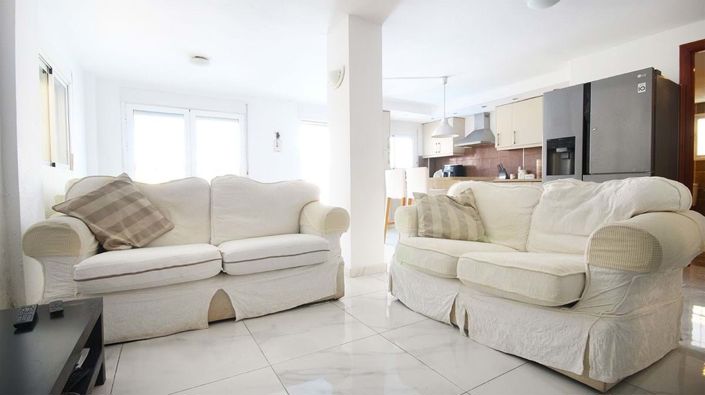 Image No.30-4 Bed Villa for sale