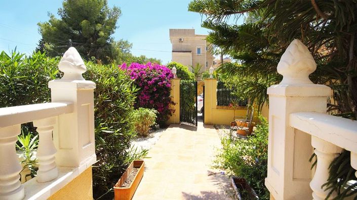 Image No.5-4 Bed Villa for sale