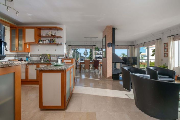 Image No.11-4 Bed Villa for sale