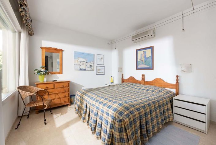 Image No.27-4 Bed Villa for sale