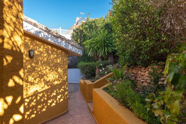 Image No.34-4 Bed Villa for sale