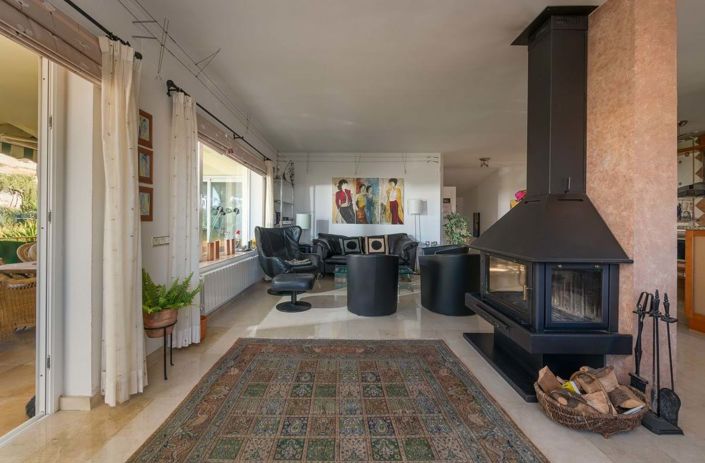 Image No.5-4 Bed Villa for sale