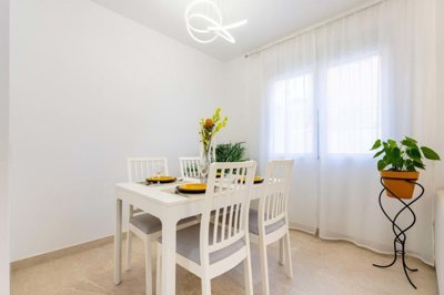 1447-532699-78d1f4f8b6655591b02d22fabb36a692d