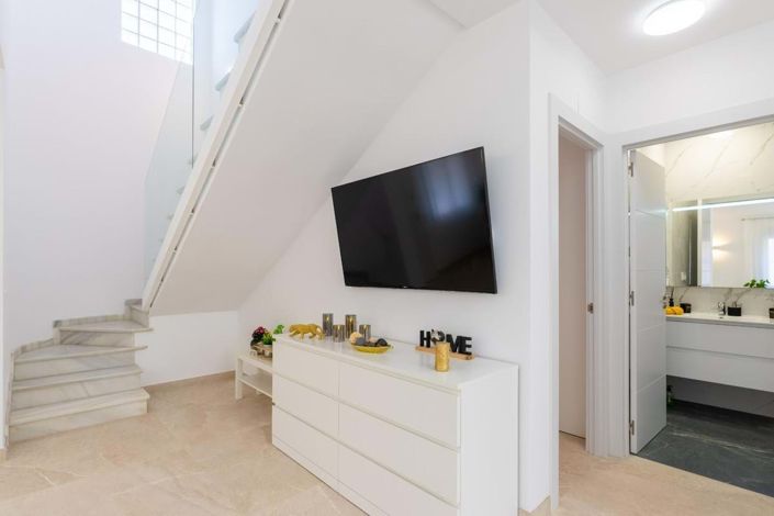 Image No.8-Villa de 4 chambres à vendre à Orihuela