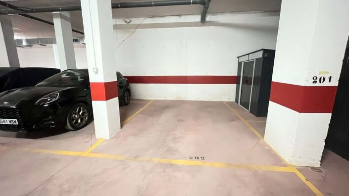 Image No.20-2 Bed Apartment for sale