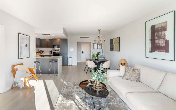 Image No.9-3 Bed Apartment for sale