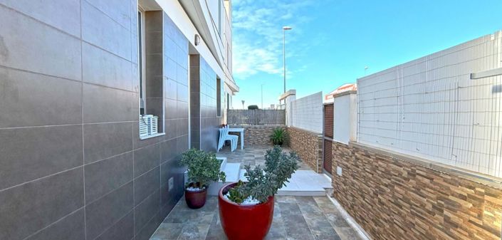 Image No.23-3 Bed Villa for sale