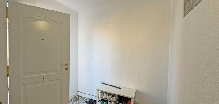 Image No.15-3 Bed Townhouse for sale