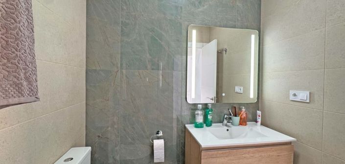 Image No.23-3 Bed Townhouse for sale