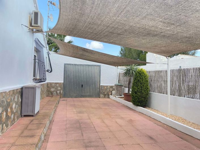 Image No.10-3 Bed Villa for sale