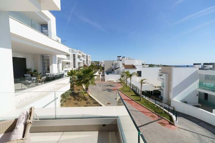 Image No.2-Appartement de 2 chambres à vendre à Sotogrande playa