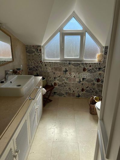 Image No.14-3 Bed Apartment for sale