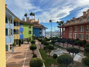 1447-533105-78d1f4f8b6655591b02d22fabb36a692d