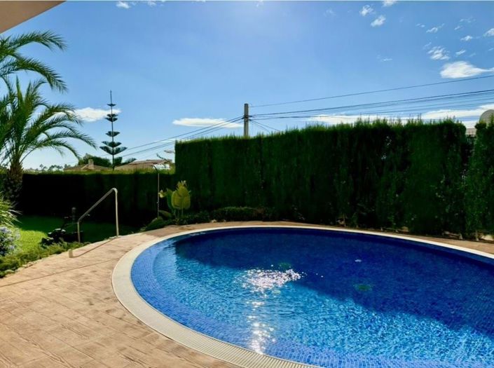 Image No.44-2 Bed Apartment for sale