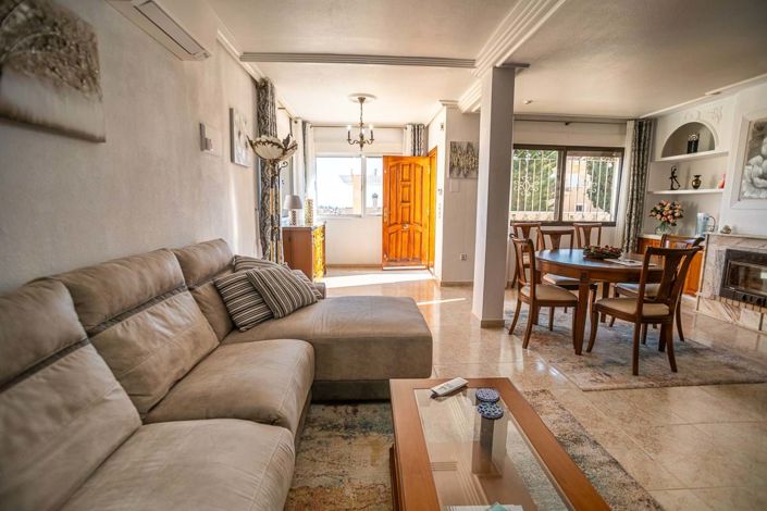 Image No.26-3 Bed Villa for sale