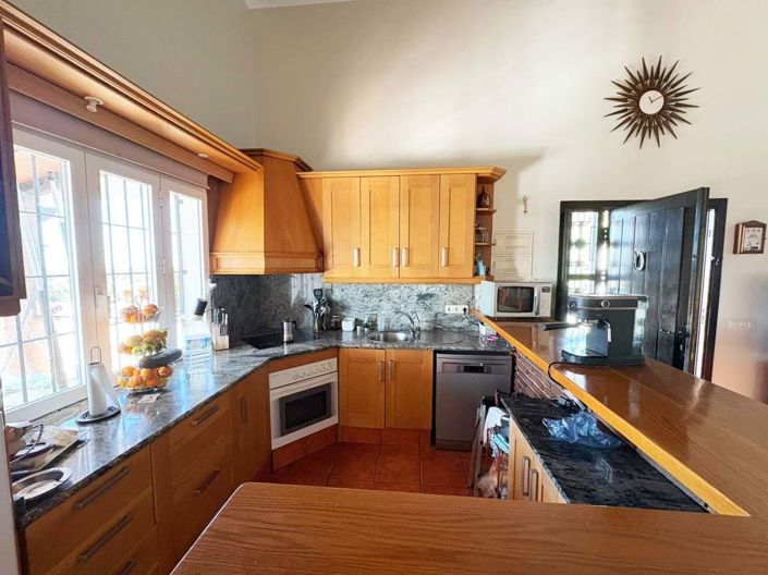 Image No.16-3 Bed Villa for sale