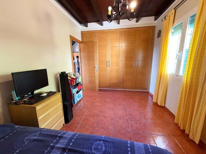 Image No.19-3 Bed Villa for sale