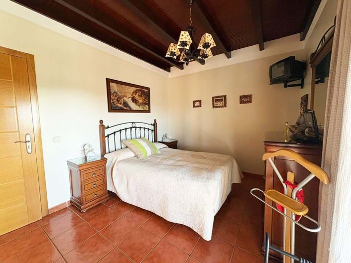 Image No.21-3 Bed Villa for sale