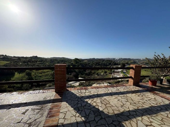 Image No.3-3 Bed Villa for sale