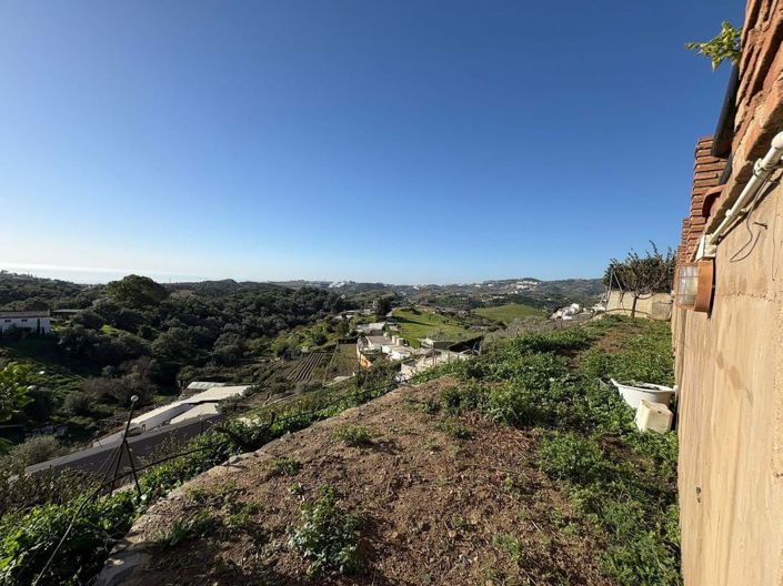 Image No.33-3 Bed Villa for sale