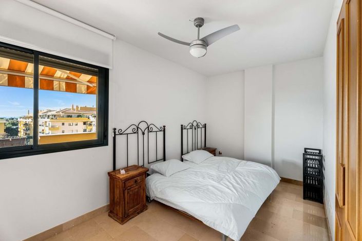 Image No.15-3 Bed Penthouse for sale