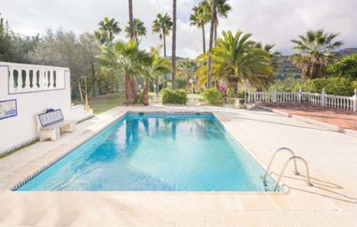 3 Bed Apartment for sale