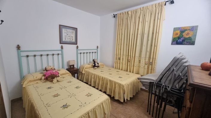 Image No.28-3 Bed Villa for sale