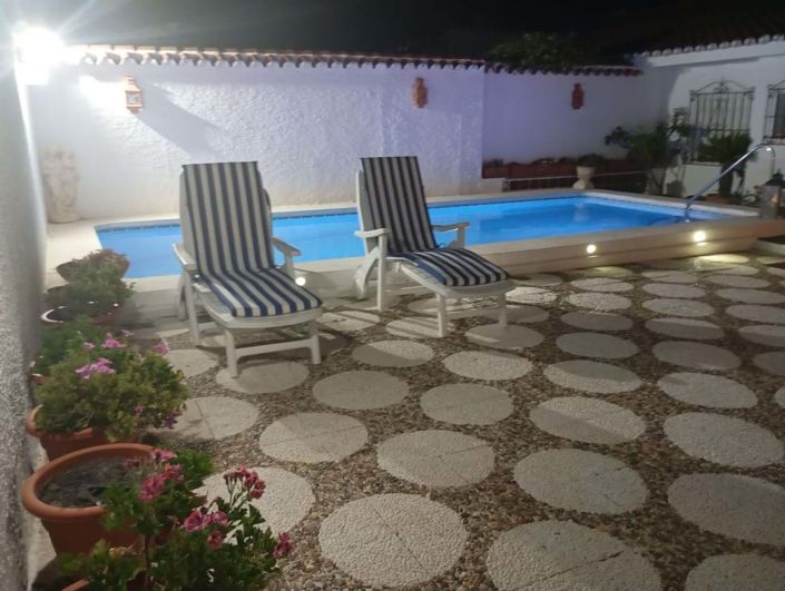 Image No.38-3 Bed Villa for sale