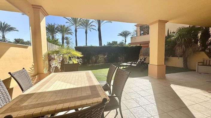 Image No.1-Appartement de 2 chambres à vendre à Estepona
