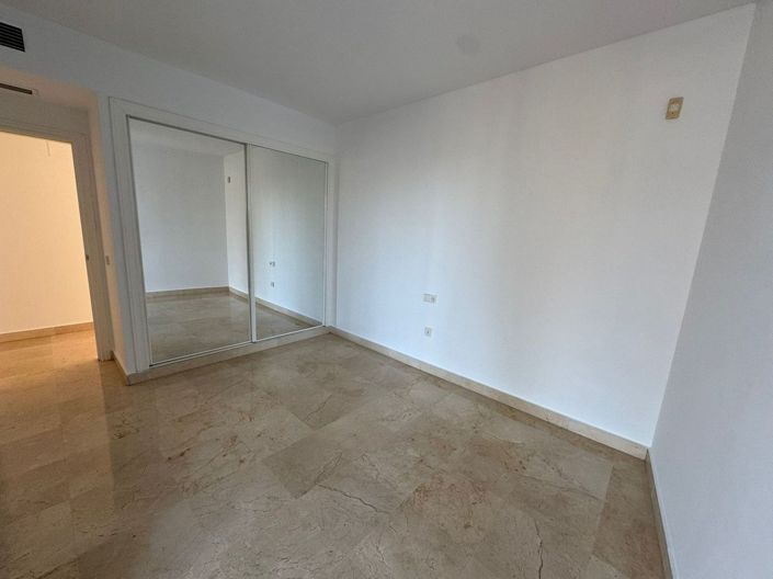 Image No.16-3 Bed Apartment for sale