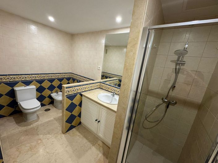 Image No.7-3 Bed Apartment for sale