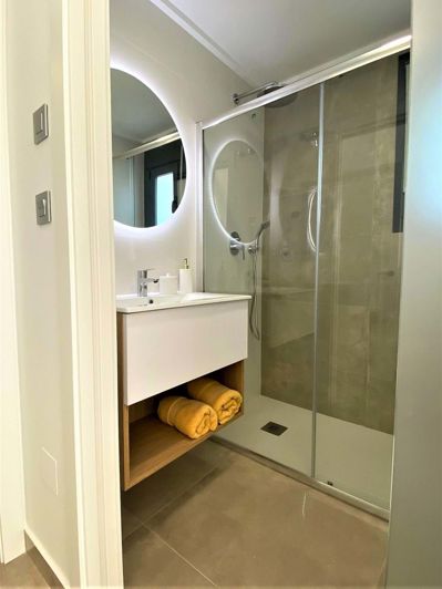 Image No.14-2 Bed Bungalow for sale