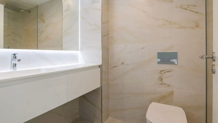 Image No.27-3 Bed Townhouse for sale