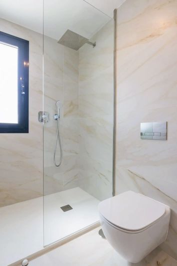 Image No.29-3 Bed Townhouse for sale