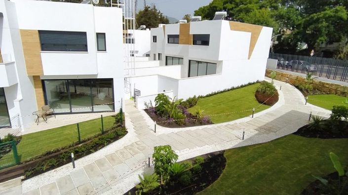 Image No.33-3 Bed Townhouse for sale