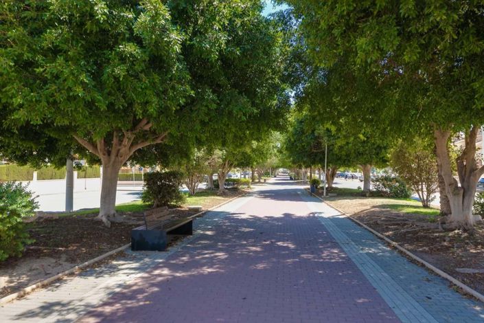 Image No.33-3 Bed Townhouse for sale