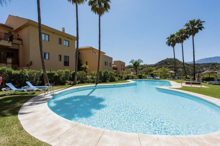 Image No.1-Appartement de 2 chambres à vendre à Estepona