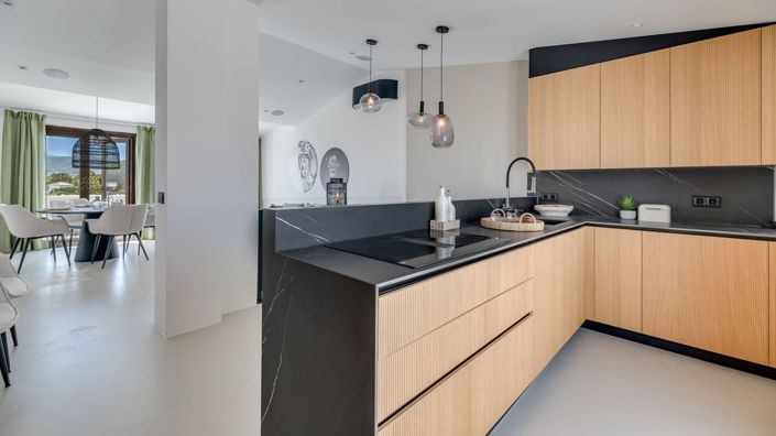 Image No.7-3 Bed Apartment for sale