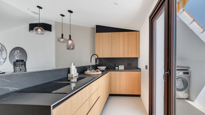 Image No.8-3 Bed Apartment for sale