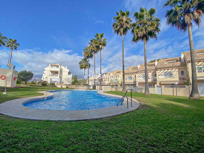 Image No.1-Maison de ville de 4 chambres à vendre à Marbella