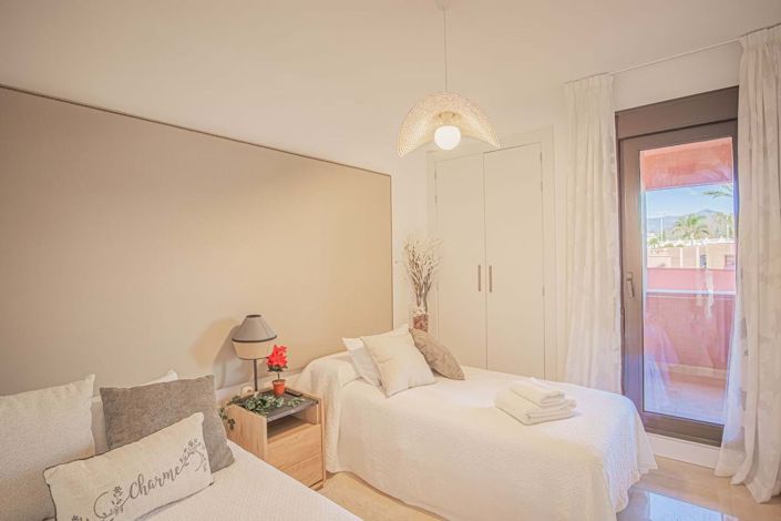 Image No.22-3 Bed Apartment for sale