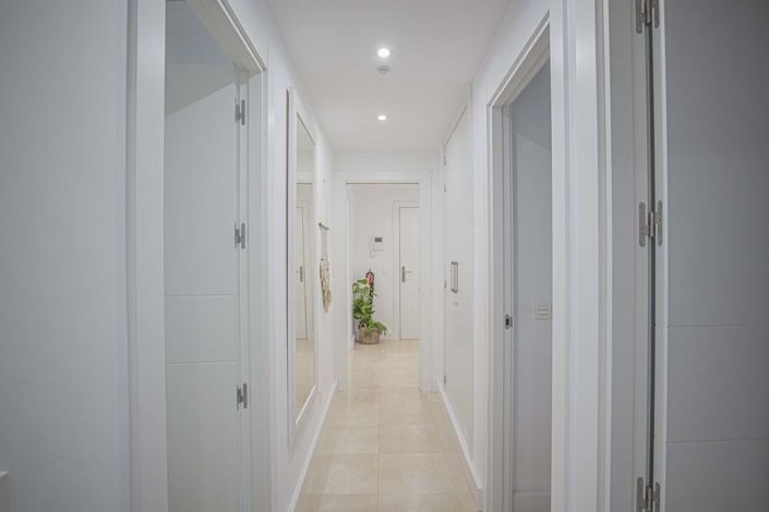 Image No.27-3 Bed Apartment for sale